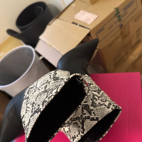 Black and White Snake Print Ankle Boots - Picture 4 of 4